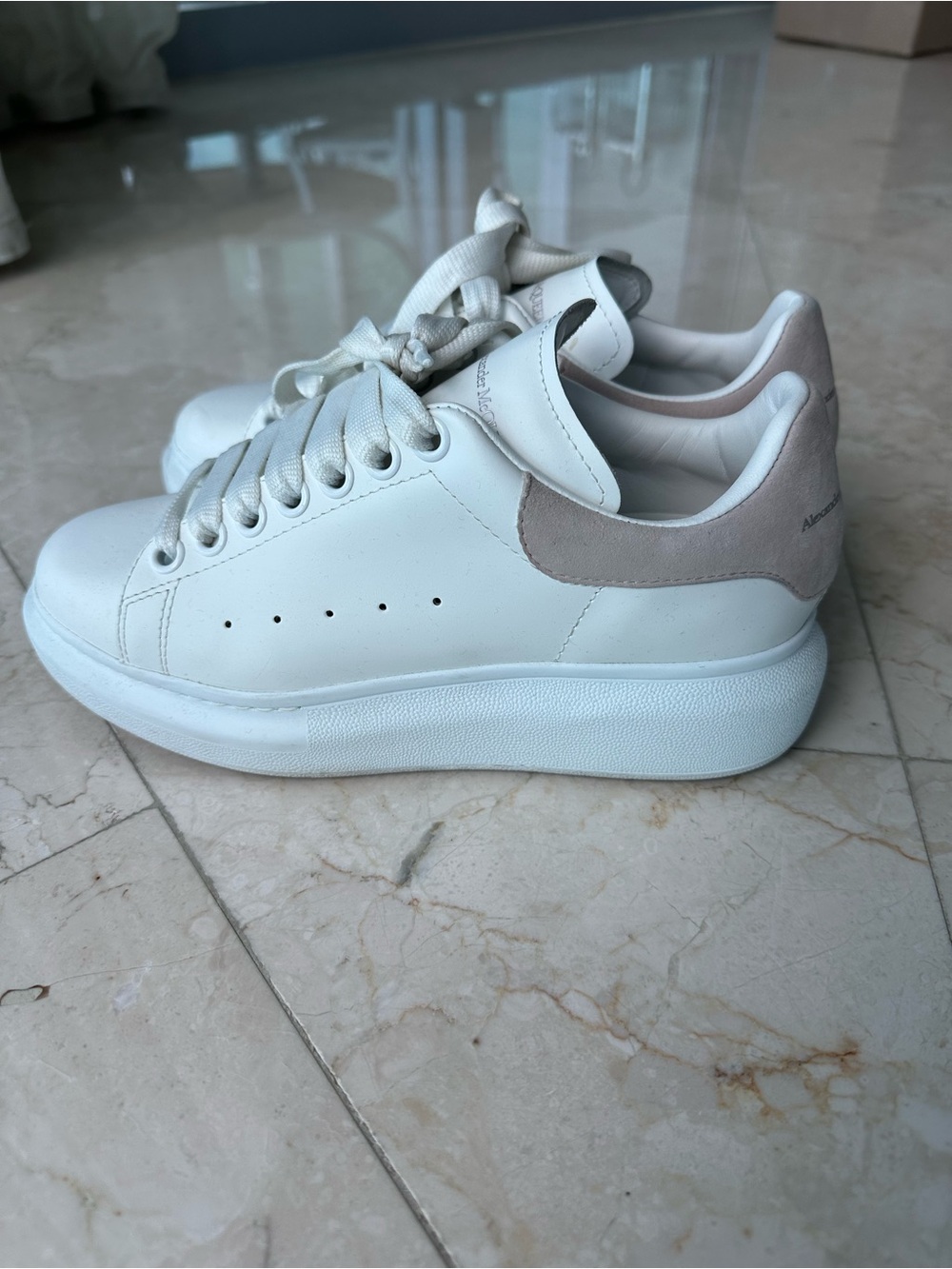 Alexander McQueen sneakers - Picture 4 of 5